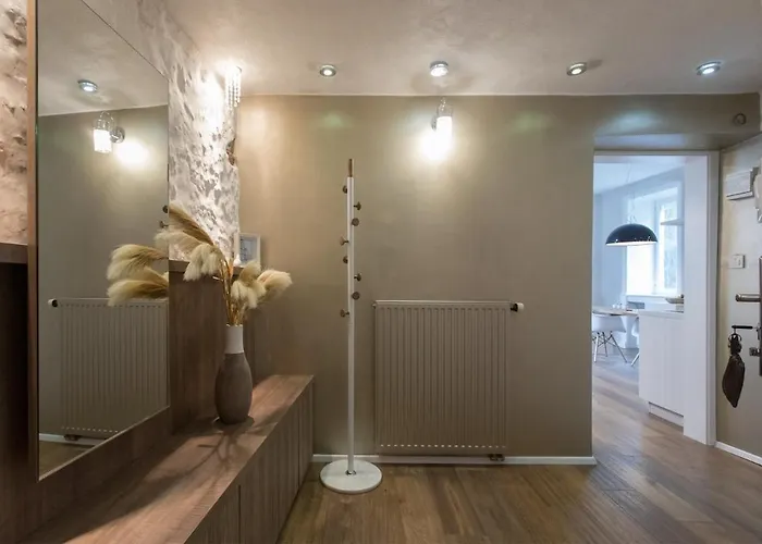 Elegant Castle Nook Daire *